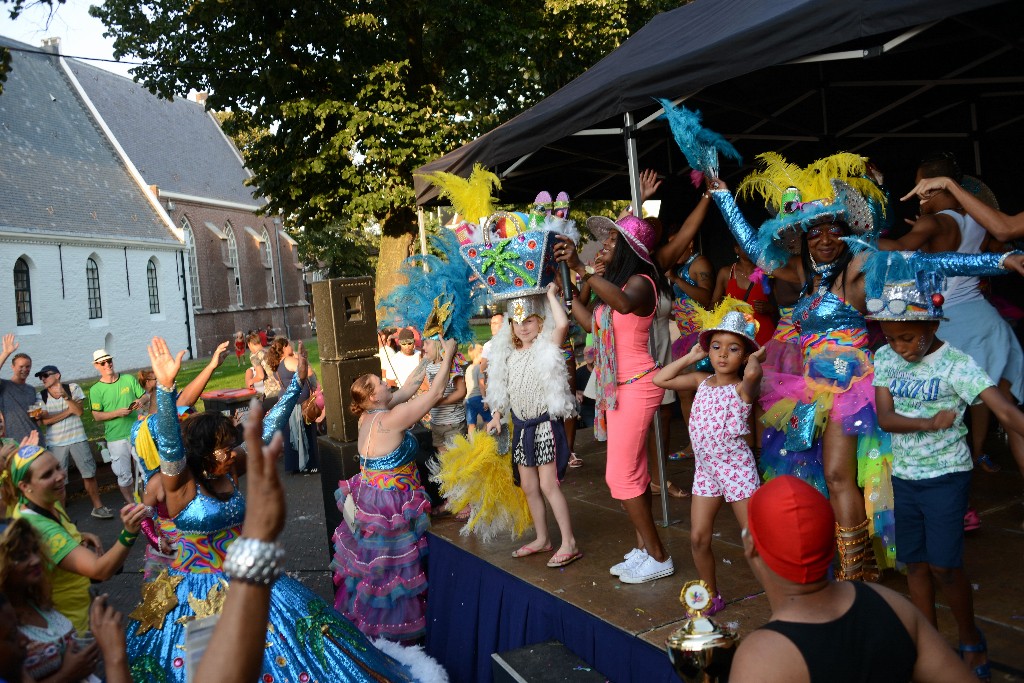 ../Images/Zomercarnaval Noordwijkerhout 2016 392.jpg